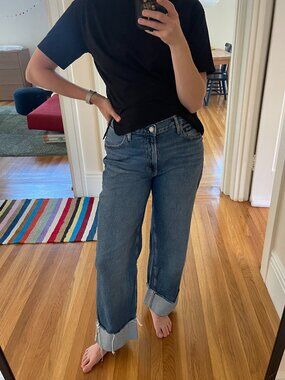 Gap '90s Loose Mid Rise Jeans – Size 29 / 8R